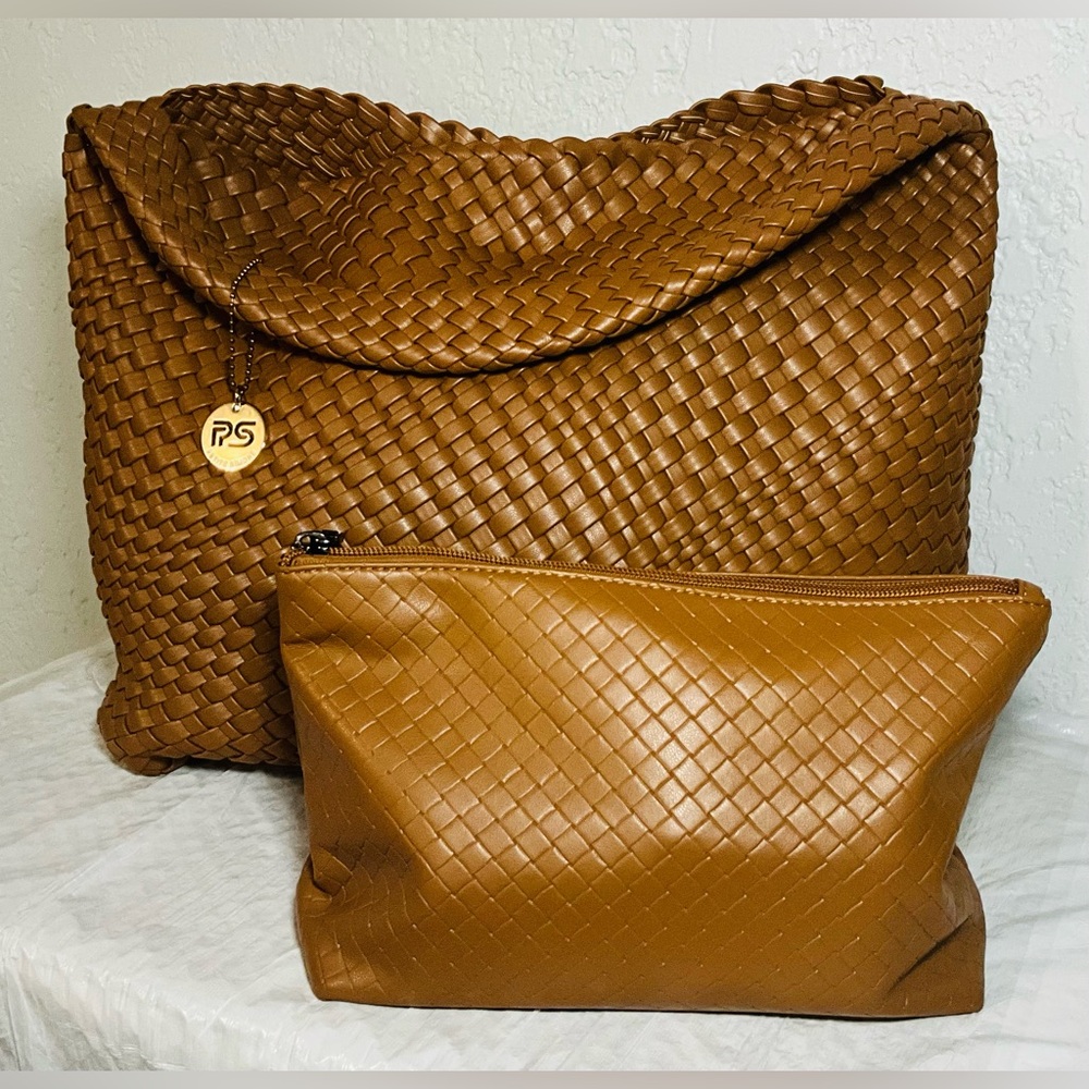 Large Woven Tote Bag – Chic Vegan Leather Braided Handbag with Top Handle - Picture 2 of 9